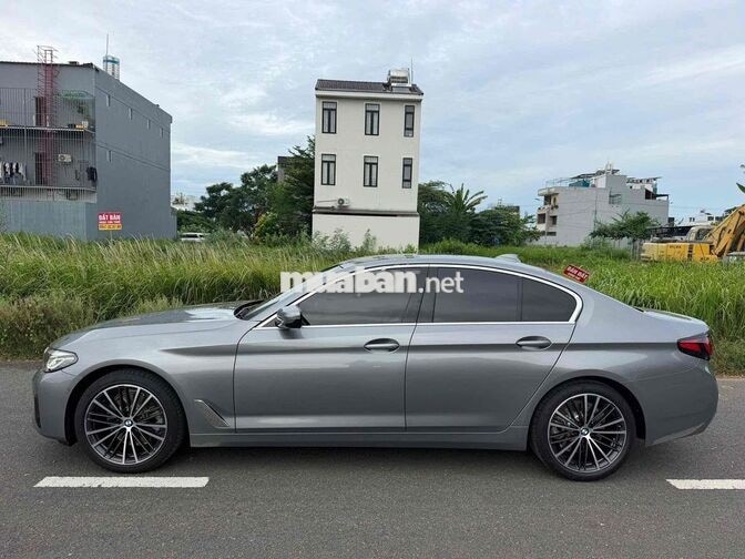 BMW 520i Luxury Line