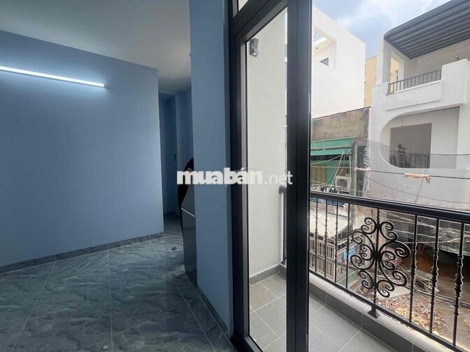 KHAI TRƯƠNG MỚI 100% , BAN CÔNG - Đường Âu Cơ giao Lạc Long Quân