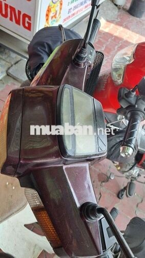 Honda Dream Việt Nam màu Nâu