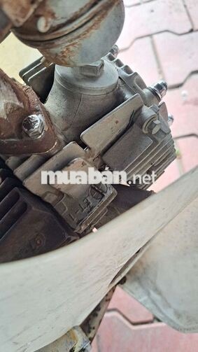 Honda Dream Việt Nam màu Nâu