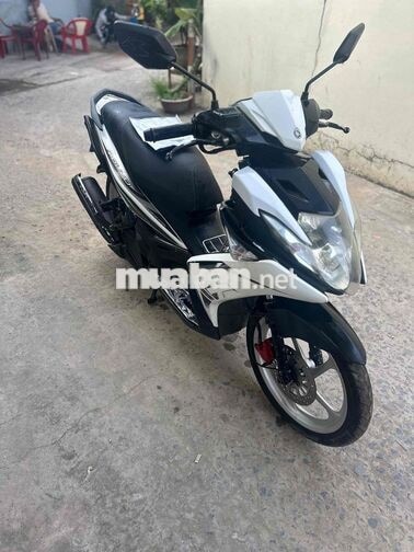 Yamaha Nouvo 5 FI 2013 Trắng đen