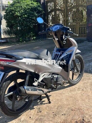 Honda Future 125 2024 xám mới keng
