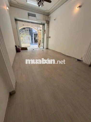 Cho Thuê Nhà Mặt Tiền Nguyễn Văn Thủ Quận 1 72 m² 5 Tầng 6 PN - 60 Tr