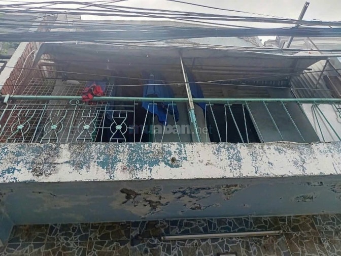 Bán nhà 1 lầu 2 phòng ngủ hẻm Nơ Trang Long 3,6 tỷ
