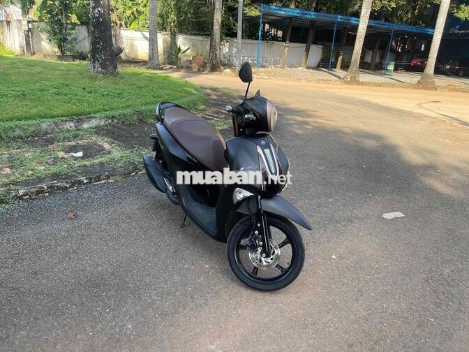 Yamaha Janus Đen nhám Blue Core