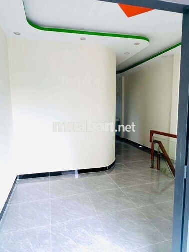 tôi chính chủ cần bán căn nhà mới trệt lầu sdc vì bằng