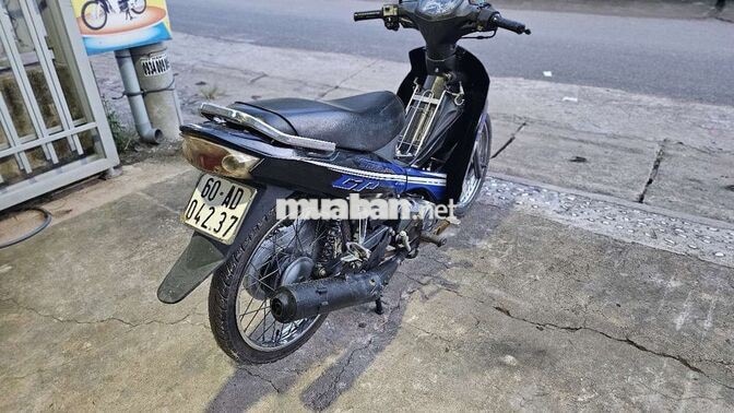 Yamaha Sirius 2017 50cc màu Đen xanh