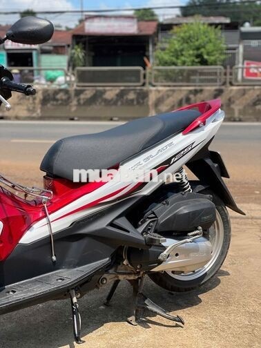 Honda Air Blade 2014 125 đỏ trắng