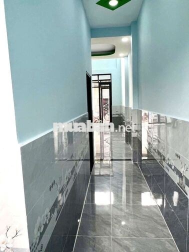 tôi chính chủ cần bán nhà gấp sdc khu vực tô ký chợ bắp