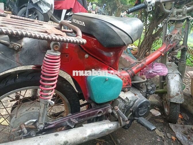 Xe máy Honda MD 110cc đỏ