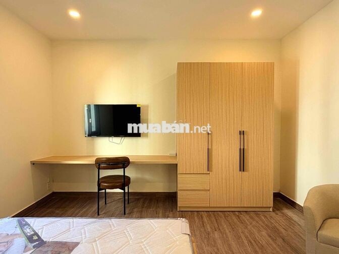 Cho thuê căn hộ 1PN ban công Bùi Thị Xuân Quận 1