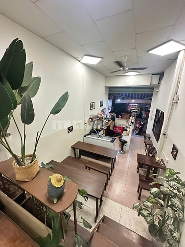  SANG QUÁN CÀ PHÊ SÁT CỔNG SAU ĐẠI HỌC VĂN LANG GÒ VẤP