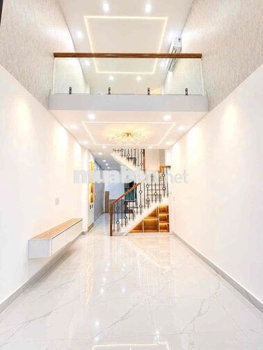 Tân Bình, Hẻm xe hơi 2 Tầng 30m2 2Pn khu vip nhỉnh 3 tỷ