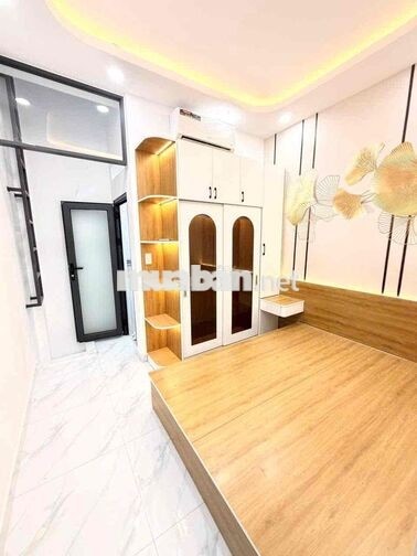 Tân Bình, Hẻm xe hơi 2 Tầng 30m2 2Pn khu vip nhỉnh 3 tỷ
