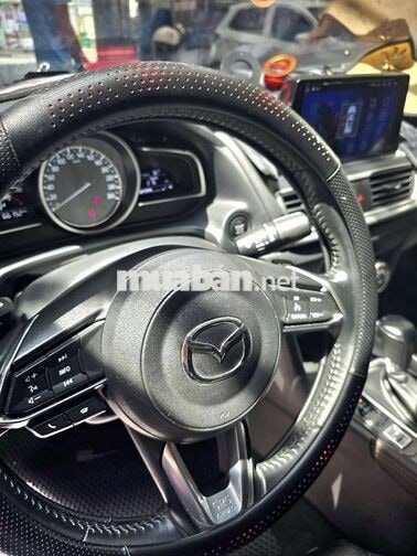 Mazda Mazda 3 2019 5 chỗ xăng tự động đỏ