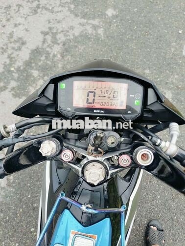 Suzuki Satria 20.000 km xanh đen
