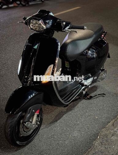 Vespa Sprint 2020 150 Đen Chính chủ kiểng nhẹ