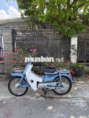 Honda Super Cub 90cc màu Xanh dương