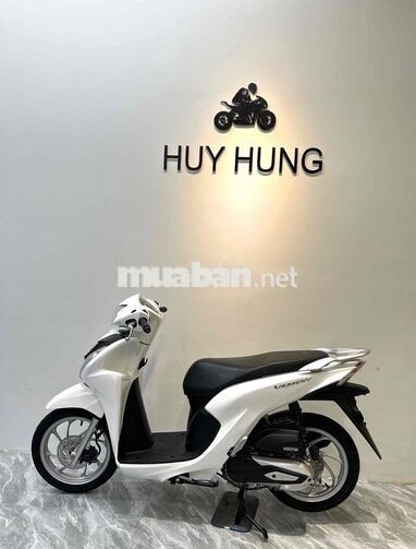 Honda Vision 2022 màu trắng đen