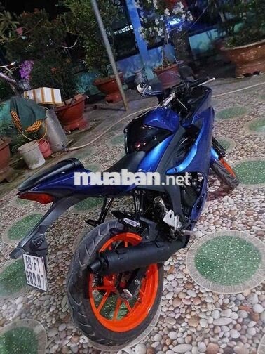 Suzuki Xe côn tay Xanh, cam