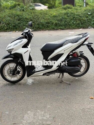 Honda vario 2020 150 trắng ngọc Trinh biển 83 ngây