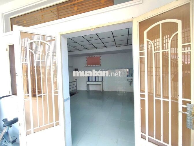 HẺM 295 HẬU GIANG P. Bình Phú (P11, Q6),  GIÁ 4,6 TỶ.