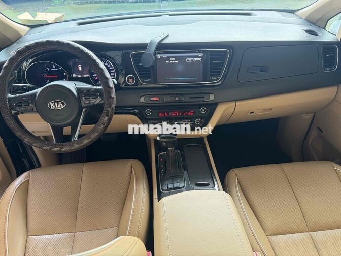 KIA SEDONA 2017 FULL 7 CHỖ DẦU ĐEN