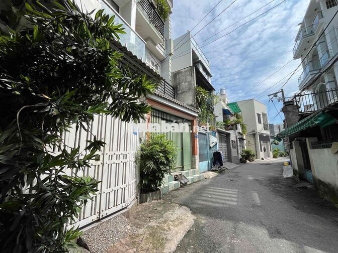 Nhà 3 tầng khu dân cư yên tĩnh