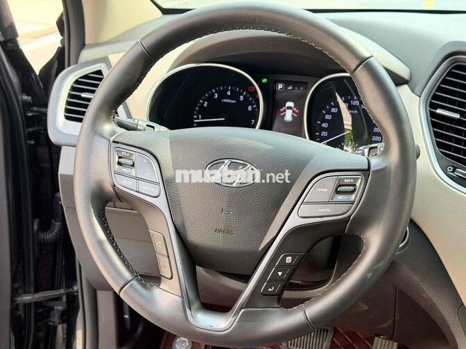 HYUNDAI SANTA FE 2018 4WD FULL XĂNG ĐEN