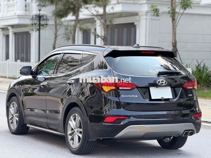 HYUNDAI SANTA FE 2018 4WD FULL XĂNG ĐEN