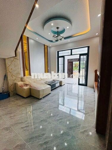 bán nhà vòng xoay 5 con rồng tân kim 