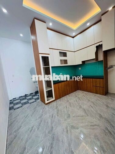 bán nhà vòng xoay 5 con rồng tân kim 
