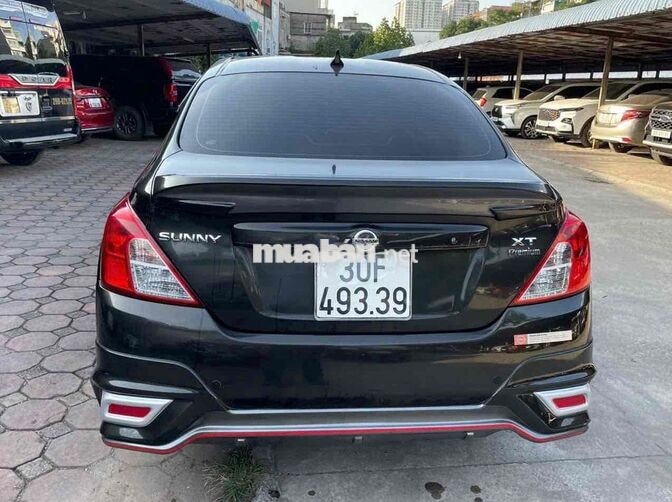NISSAN SUNNY 2018 XT PREMIUM 93000 KM XANH ĐEN