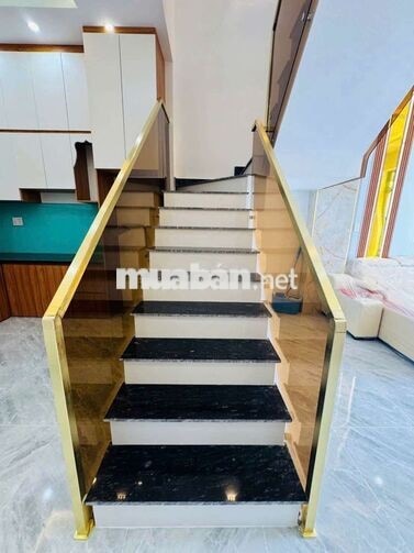 bán nhà vòng xoay 5 con rồng tân kim 
