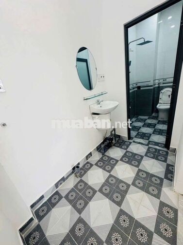 bán nhà vòng xoay 5 con rồng tân kim 