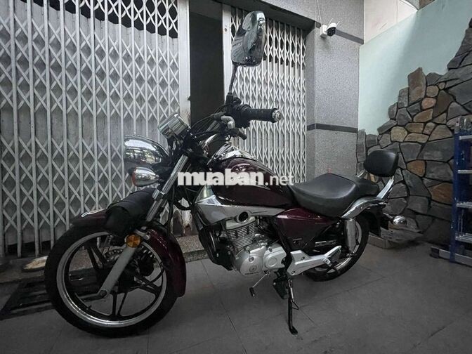 Bán xe Honda Shadow 150 5100km màu đỏ