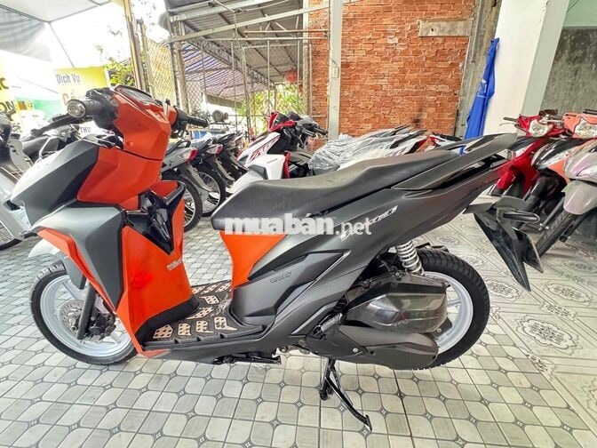 Honda Vario cam đen