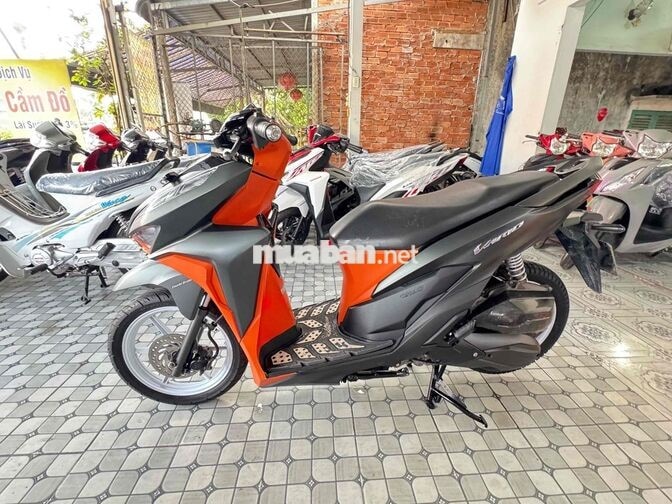 Honda Vario cam đen