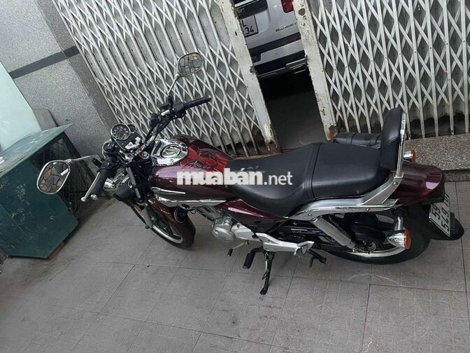 Bán xe Honda Shadow 150 5100km màu đỏ