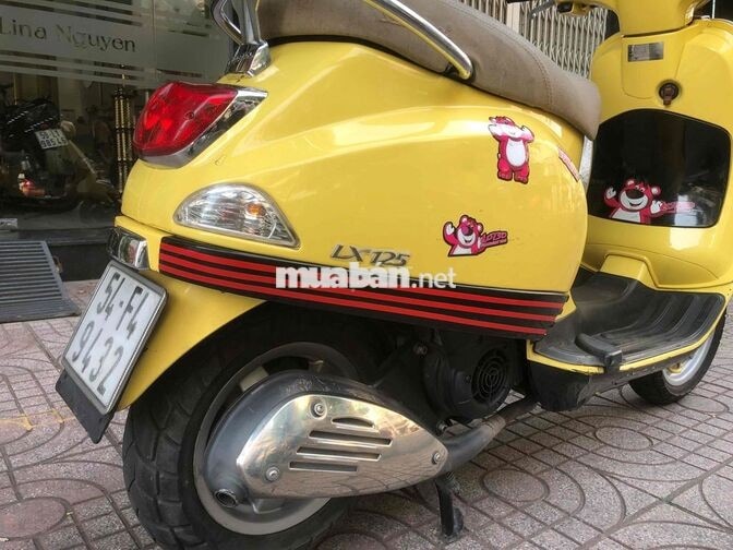 Piaggio LX 125 màu Vàng