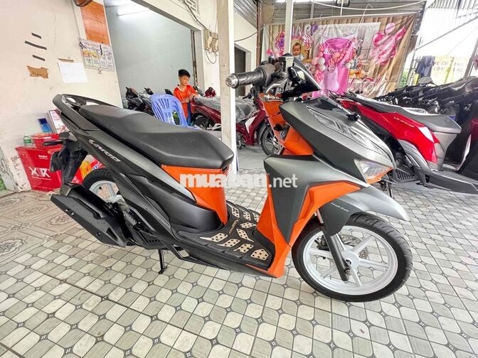 Honda Vario cam đen