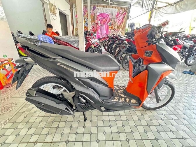 Honda Vario cam đen