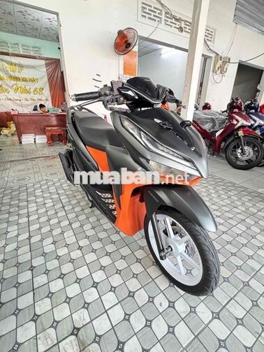 Honda Vario cam đen
