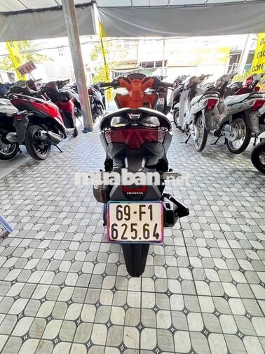 Honda Vario cam đen