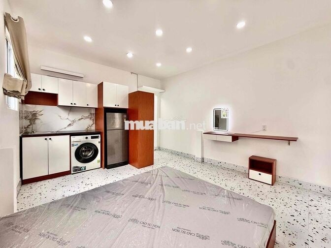 Căn hộ studio 35m2 balcony máy giặt riêng gần Thảo Cầm Viên, LimTower