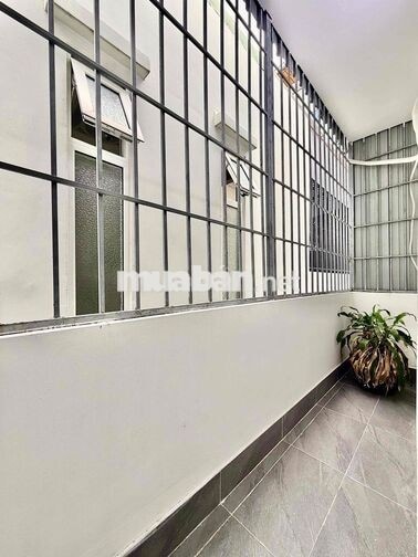 Căn hộ studio 35m2 balcony máy giặt riêng gần Thảo Cầm Viên, LimTower