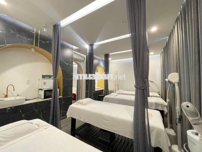 Spa - Nha khoa số 219 Phạm Viết Chánh, Q1. Dt: 6x20m, Kc: trệt 3 lầu