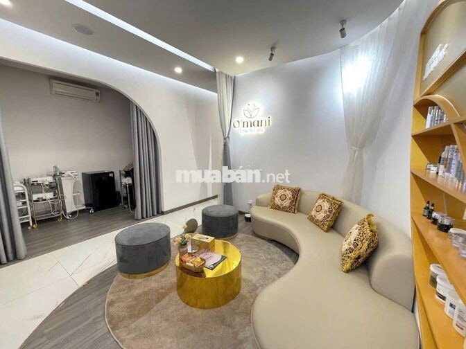 Spa - Nha khoa số 219 Phạm Viết Chánh, Q1. Dt: 6x20m, Kc: trệt 3 lầu