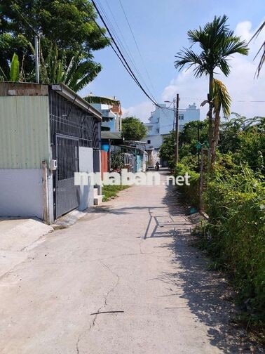 HÀNG XÓM GỬI, B.ÁN CĂN NHÀ _ HẺM XE HƠI _ LINH ĐÔNG, CHỈ 4TY HƠN