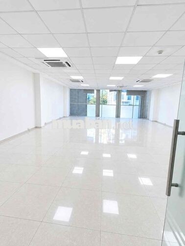 VĂN PHÒNG 125m2 QUẬN 4, FREE PHÍ NGOÀI GIỜ